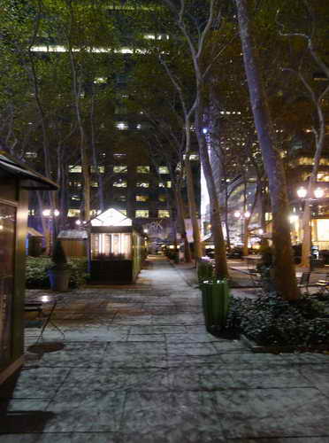 NYC_2012-11-17 23-50-50_P1070139